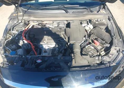 2018 Honda Accord Hybrid Touring from USA, damaged, VIN 1HGCV3F97JA010561